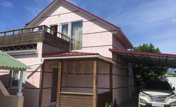 Молочное, коттедж «У Алекса»