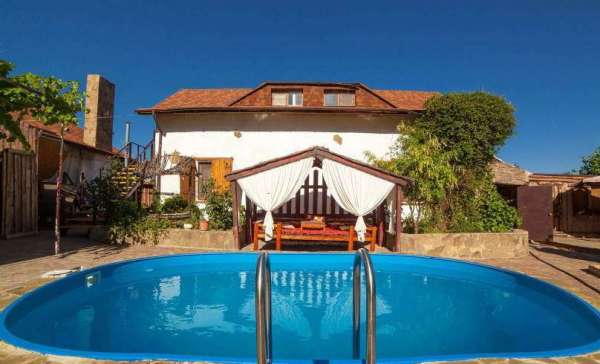 Керчь, гостевой дом «Гостиный двор B&B»