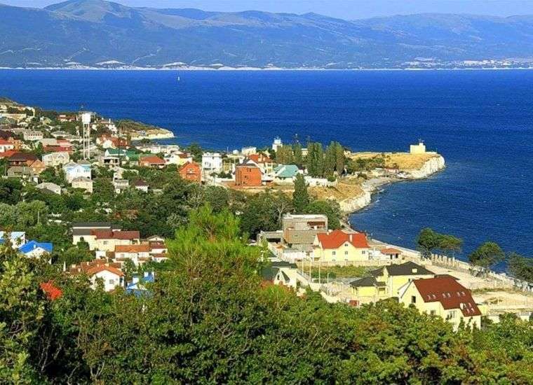 Мысхако фото поселка и пляжа Мысхако фото поселка и пляжа