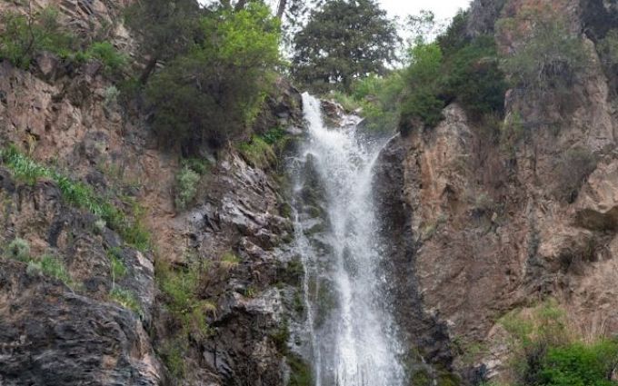 Водопад женские слезы рицинское шоссе фото Водопад женские слезы рицинское шоссе фото