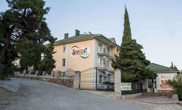 Солнечногорское, отель «Suntell»