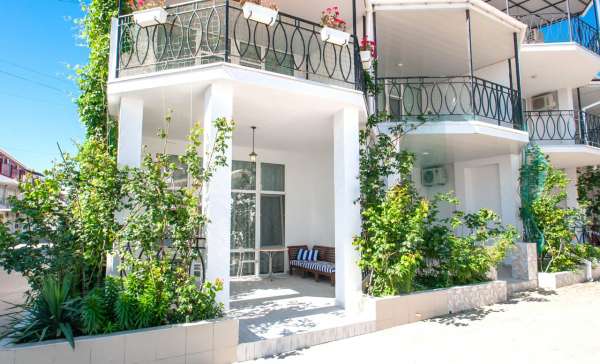 Орджоникидзе, эллинг «Астра»