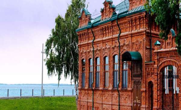 Хвалынск, отель Серебряный век