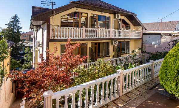 Лазаревское, семейный отель «Лагуна»