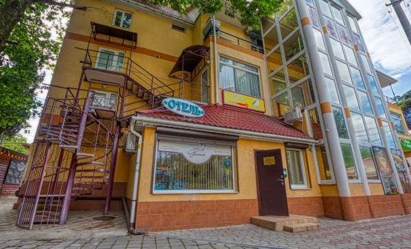 Алушта, отель Пеликан