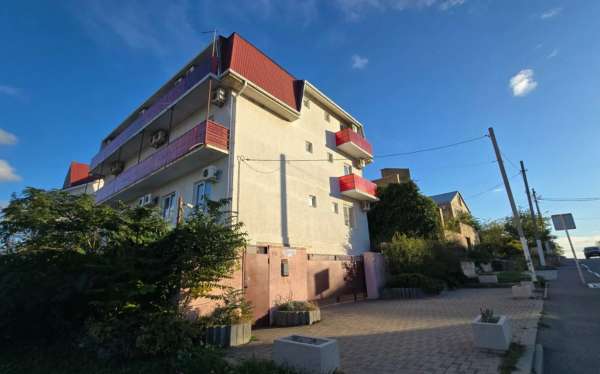 Геленджик, отель «Яблоко»