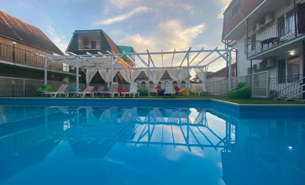 Саки, клуб-отель «Релакс»