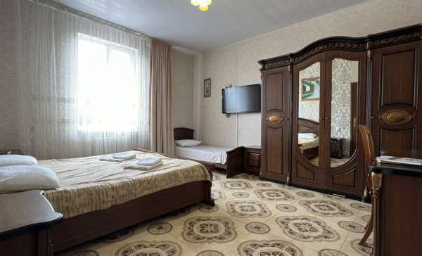 Адлер, «Морская история»