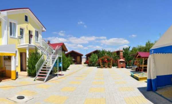 Заозерное, гостевой дом «В гостях у Тихона»