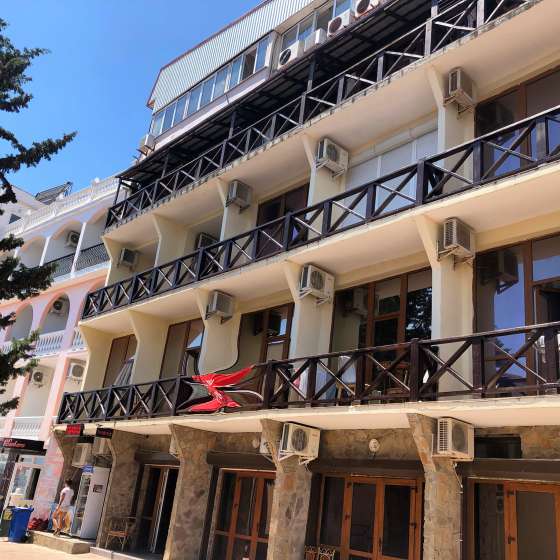 Эллинг «Бриз»