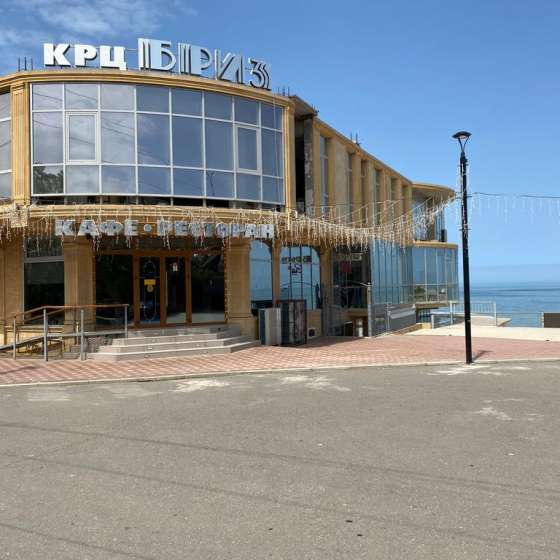 Квартира у моря в центре Каспийска, рядом парк и кафе