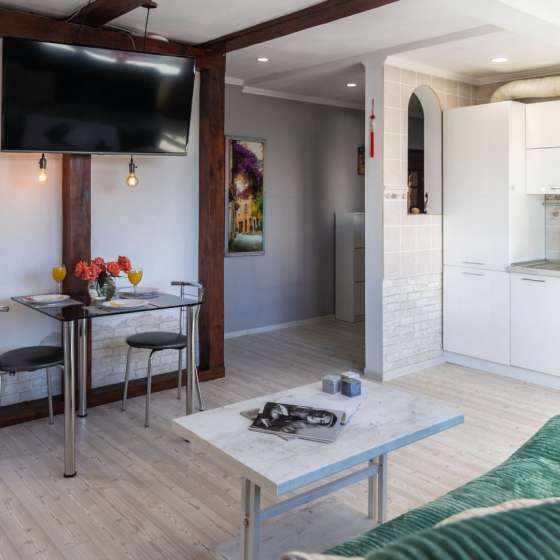 Двухуровневая квартира у зоопарка LovelyHome39