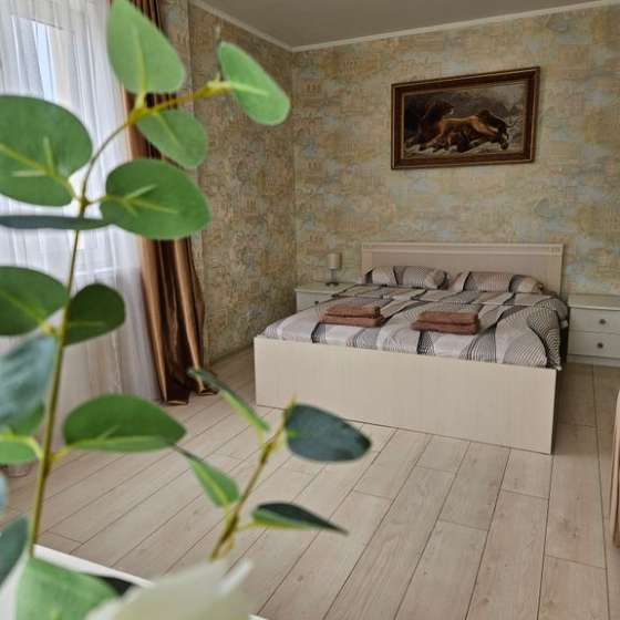 Светлая семейная квартира с видом на город