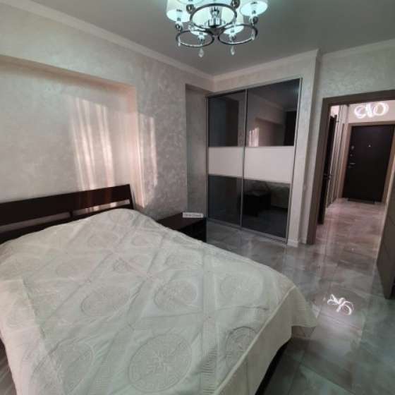 Апартаменты СочиПосуточно на пер. Горького (175)