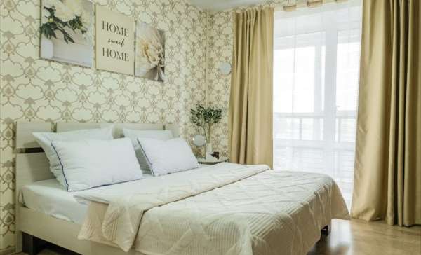 Барнаул, комфортная квартира с витражными окнами от «Art Стиль»