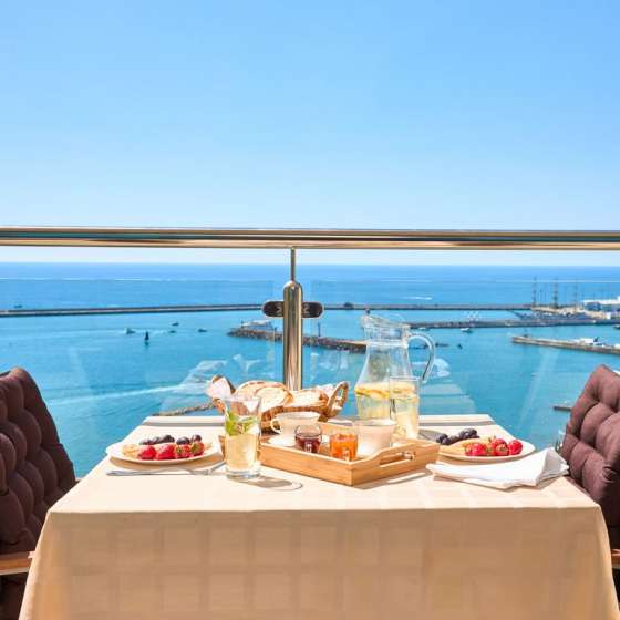 Апартаменты Brevis делюкс с панорамным видом на море и балконом