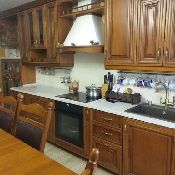 Улучшенная трехкомнатная квартира рядом с гостиницей