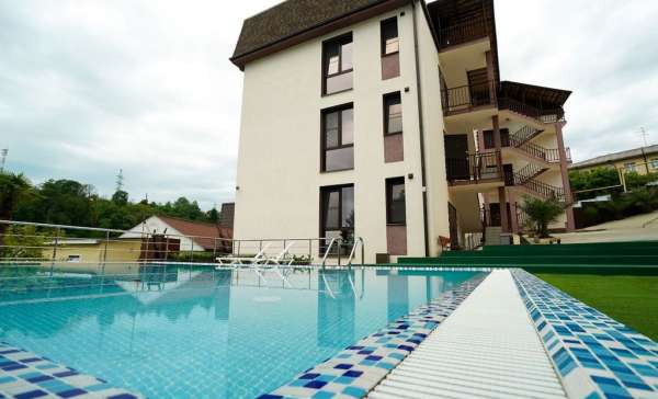 Сочи, апартаменты на Тепличной