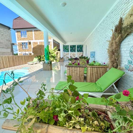 Вилла Чудачка