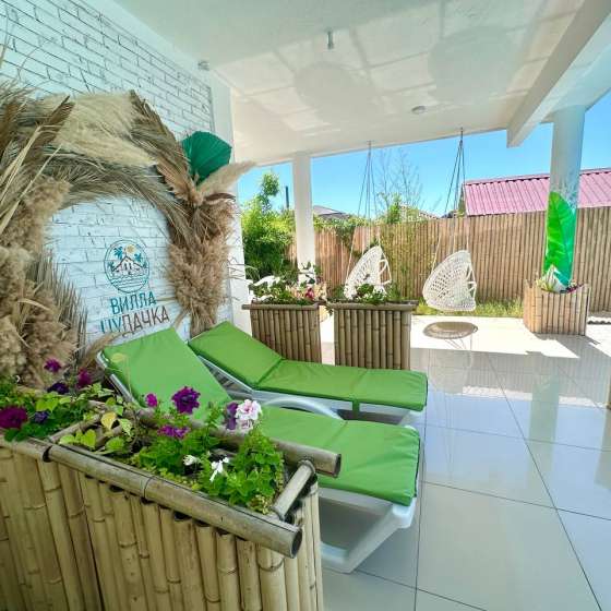 Вилла Чудачка