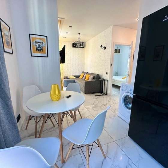 Дизайнерская квартира Молодогвардейская ул., 2/50