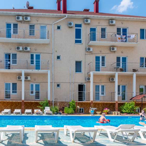 Отель «Лазурный берег»