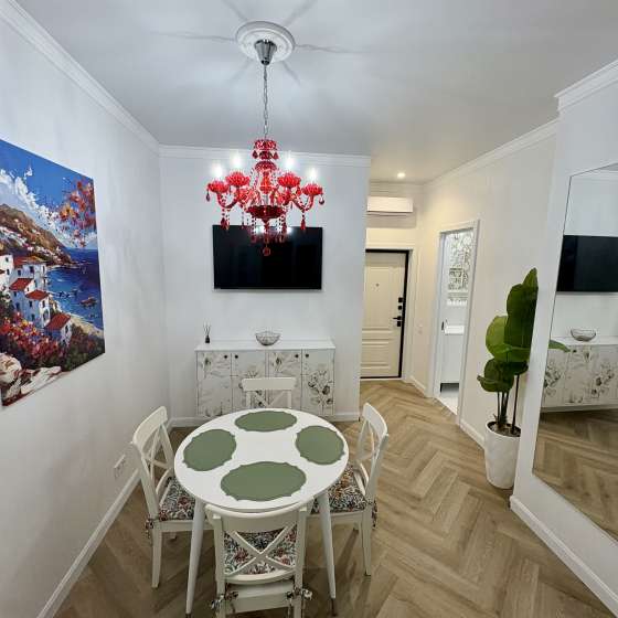 Новая квартира с балконом