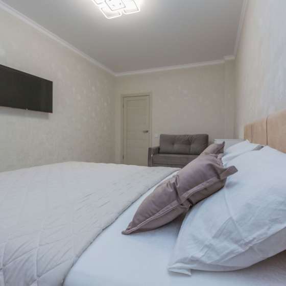 2-комнатная квартира Советская, 78