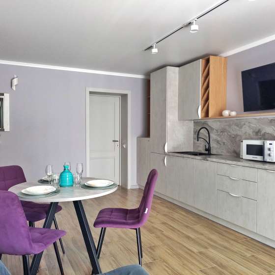 Уютная квартира в живописном месте у озера