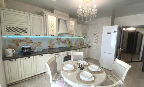 Сочи, яна Фабрициуса улица, 2/4Б