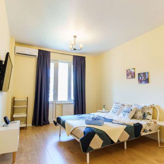 Светлая квартира рядом с морем