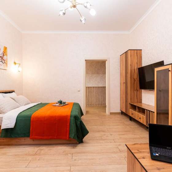 Двухкомнатная квартира в центре рядом с морвокзалом