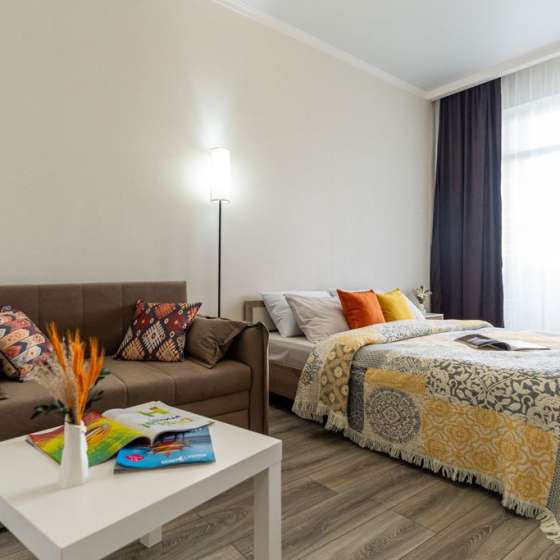 Просторная квартира с видом на море от LetoApart