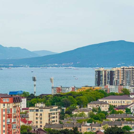 Квартира с видом на город и горы в ЖК «Чайковский»