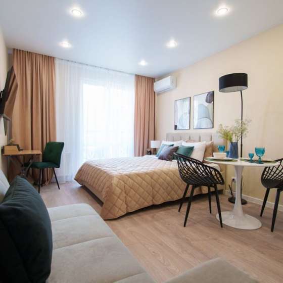 Уютная студия  Искры улица, 88