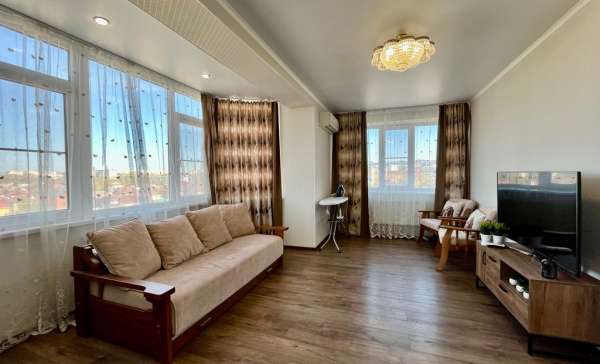 Анапа, просторная квартира с дорогим ремонтом и шикарным видом