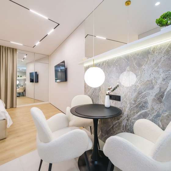 Апартаменты с бассейном