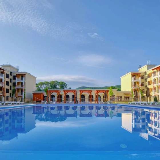 Апартаменты Холидей Хаус