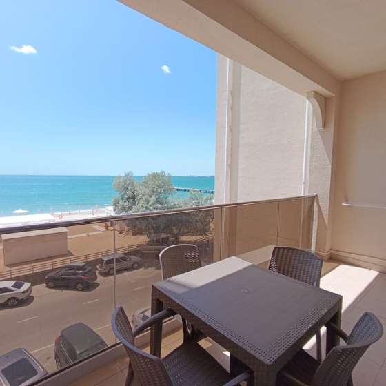 2х комнатная квартира в Золотых Песках с видом на море