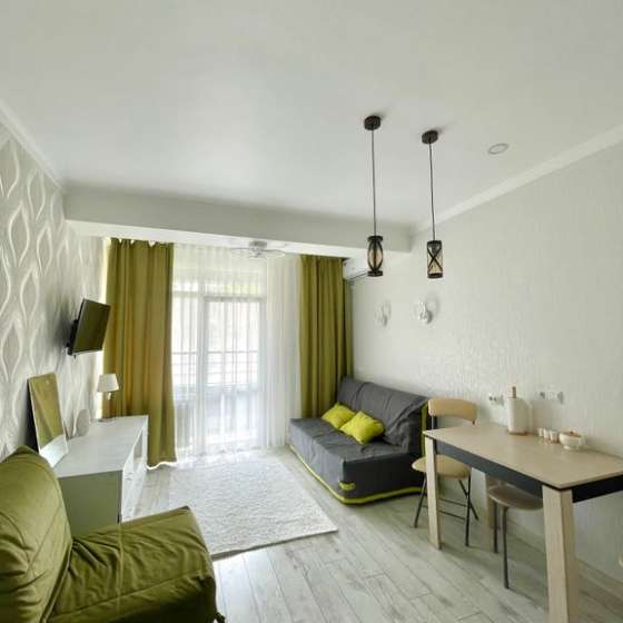 Уютная студия, рядом вокзал и аэропорт