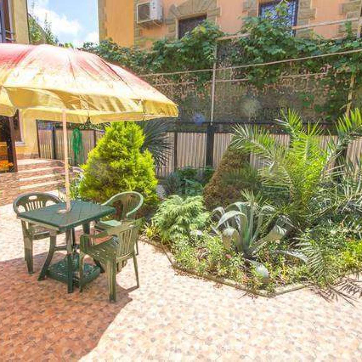 богдана хмельницкого 47. отель олимп адлер. отдых в адлере 2024 жилье. ольга адлер гостевой дом чкалова. вилла валентина адлер.